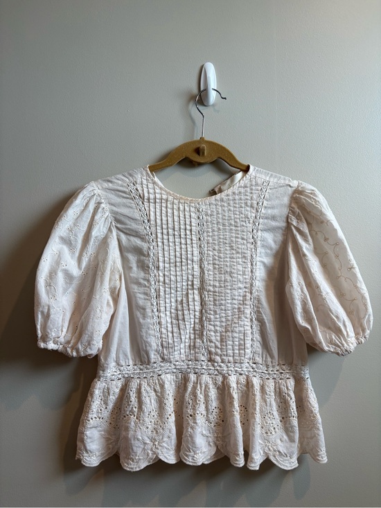 Anthropologie Tops - Anthropologie Cream Eyelet Pintuck Peplum Top